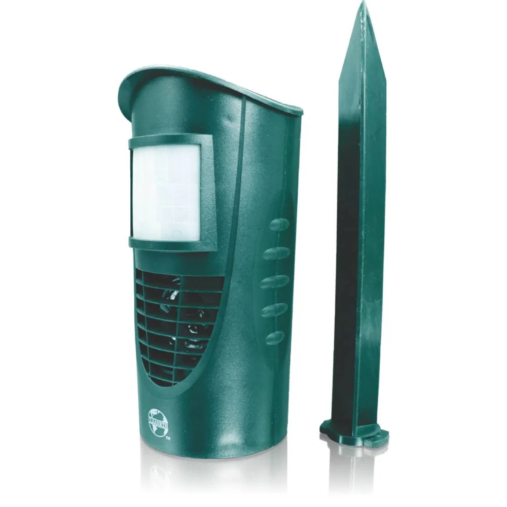 Cleanrth TSAR520 Advanced Ultrasonic Animal Repeller wTriple Scan Technology